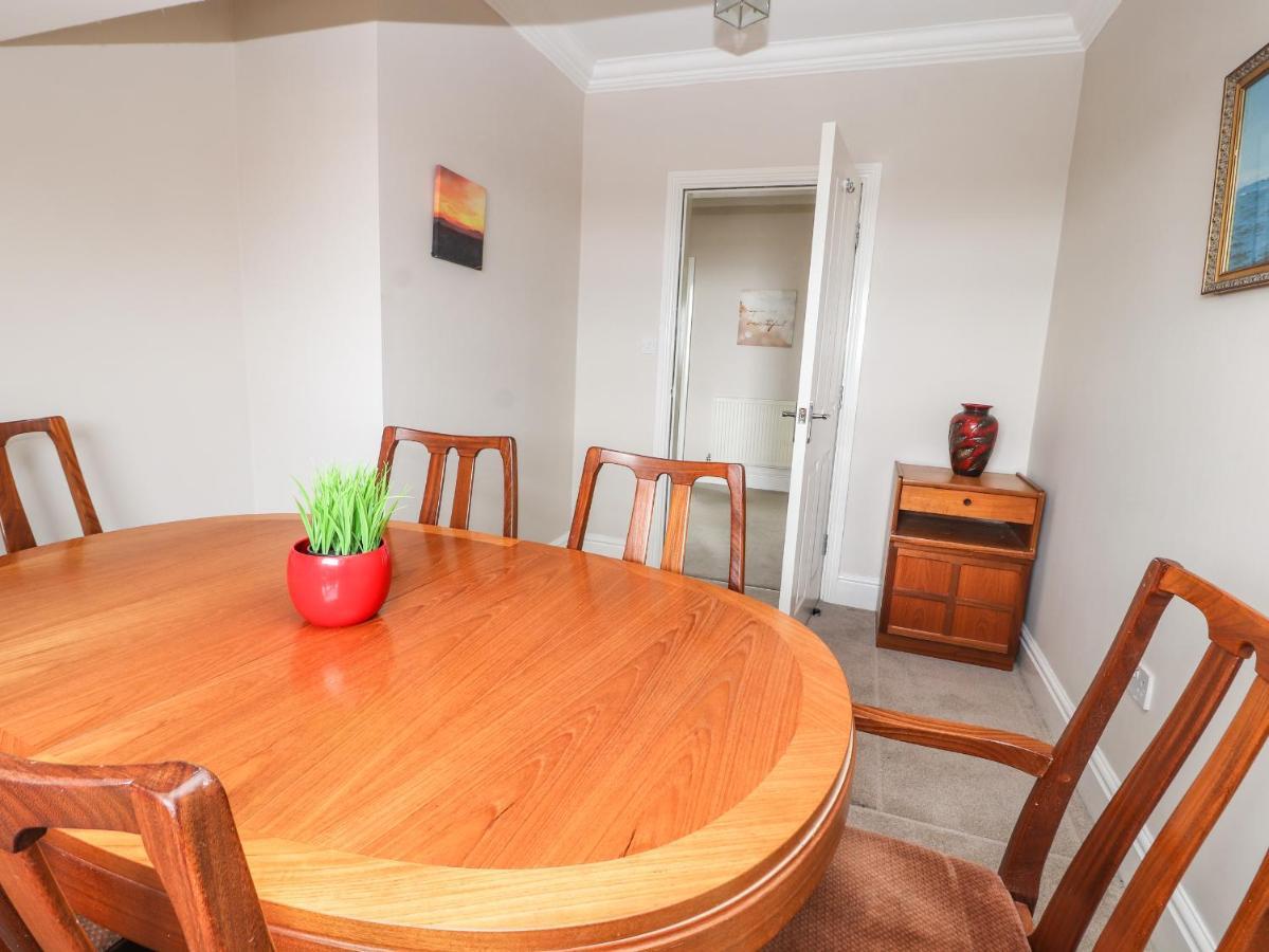 Appartamento Ty Uchaf Rhyl Esterno foto